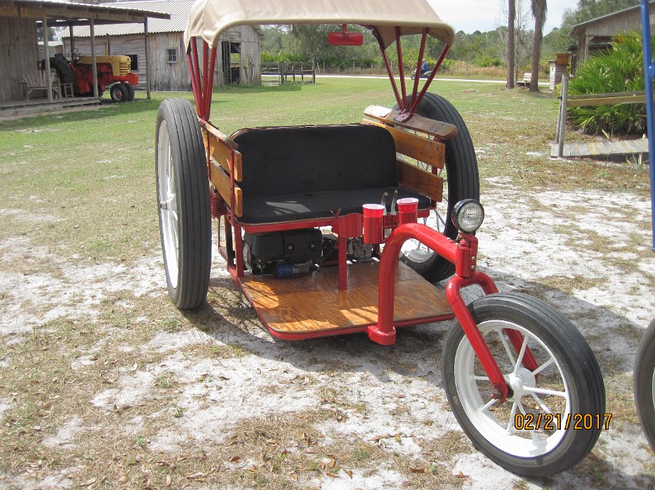 041-Bobby's build- Red Solo Truck.jpg